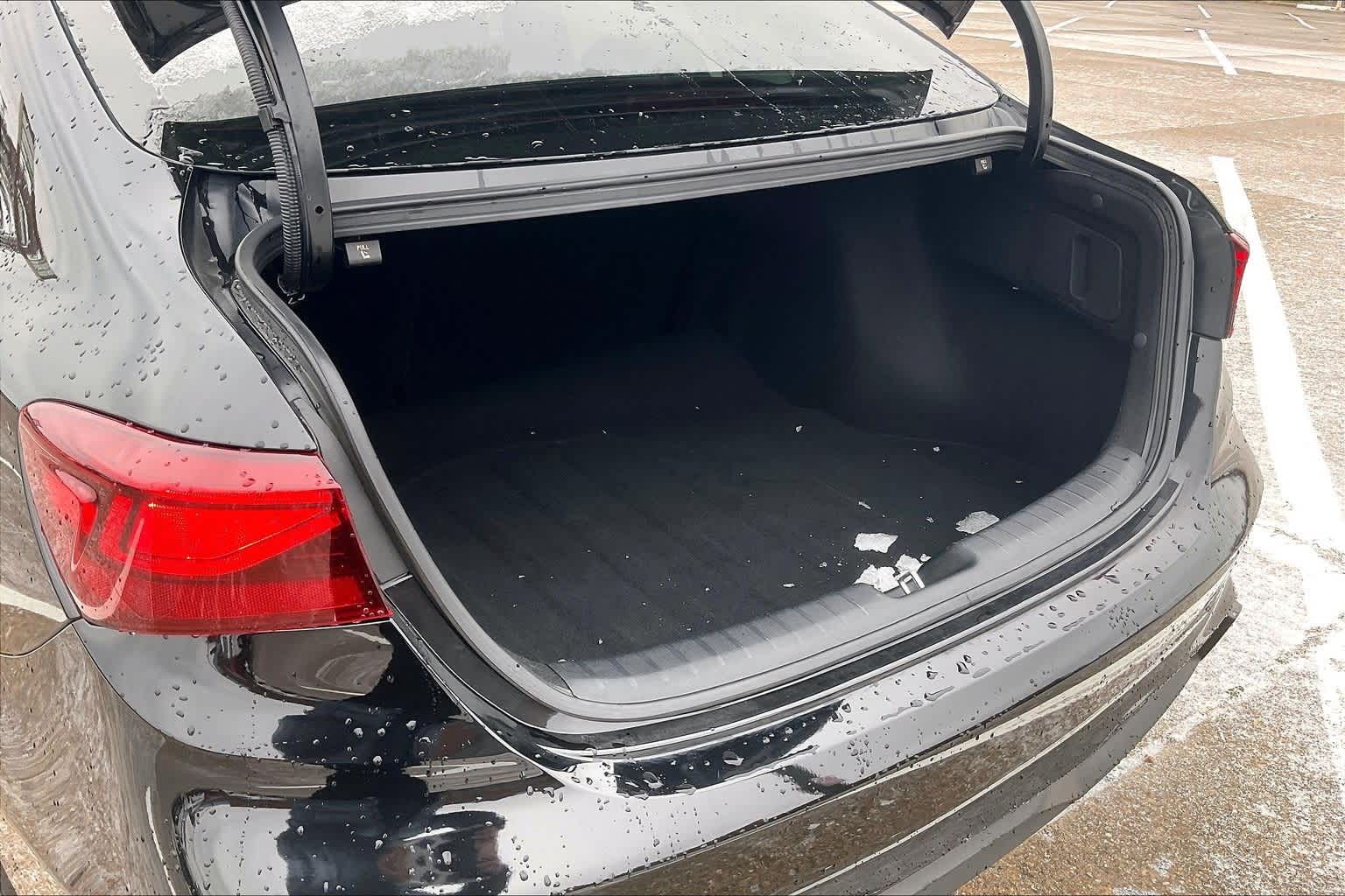 Thumbnail: 2024 Kia Forte - 17