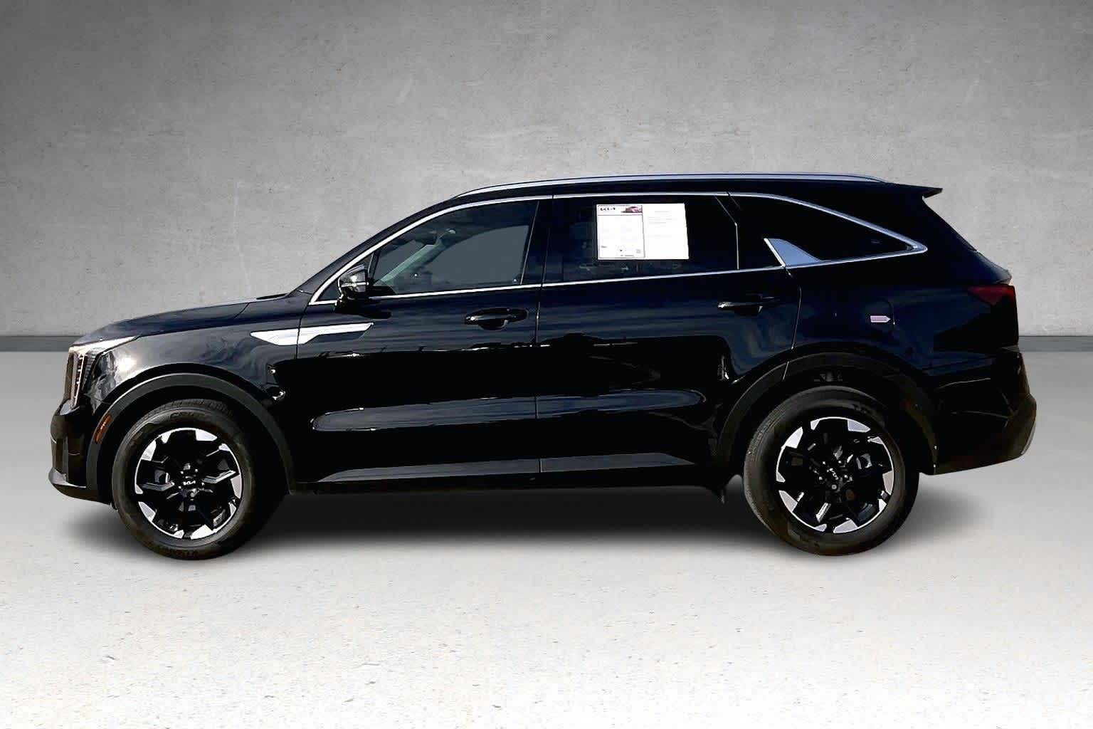 Thumbnail: 2025 Kia Sorento - 3