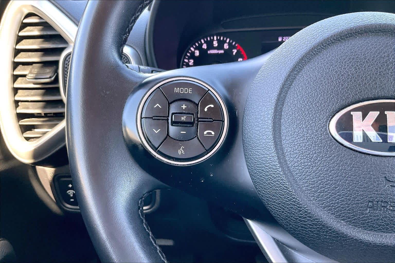 Thumbnail: 2020 Kia Soul - 23