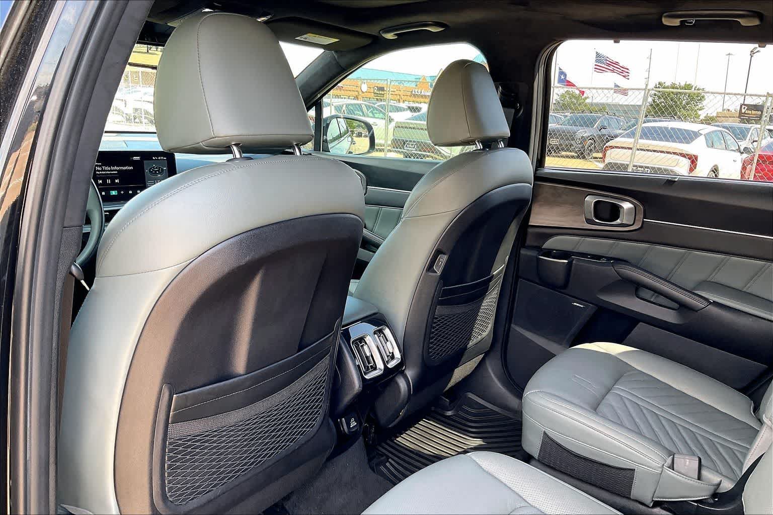 Thumbnail: 2024 Kia Sorento - 13