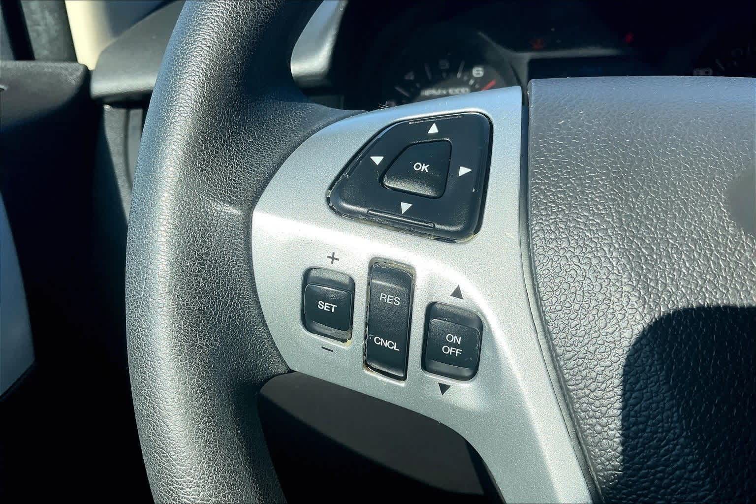 Thumbnail: 2014 Ford Edge - 23