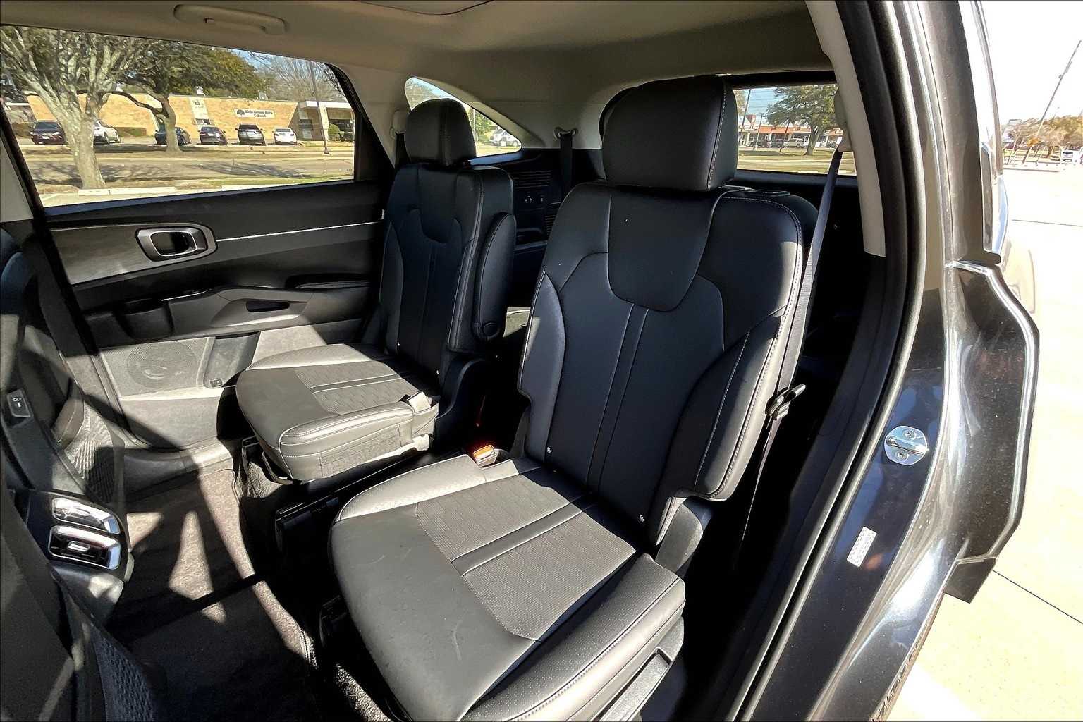 Thumbnail: 2024 Kia Sorento - 29