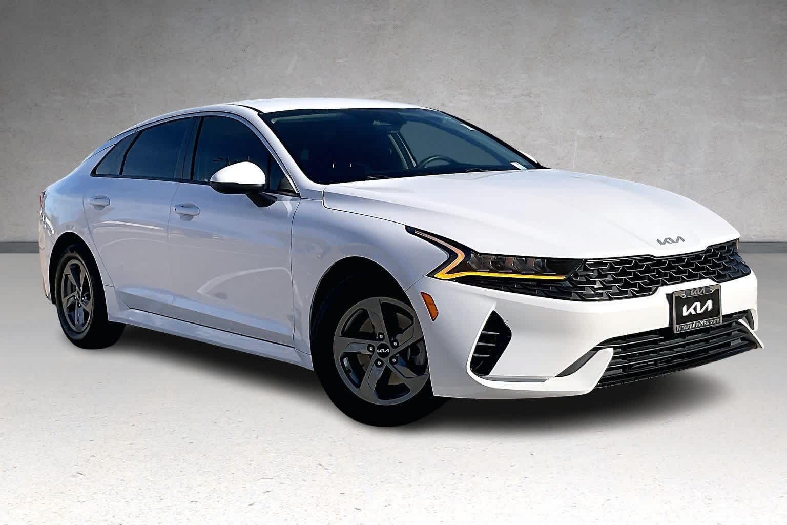 Thumbnail: 2022 Kia K5 - 20