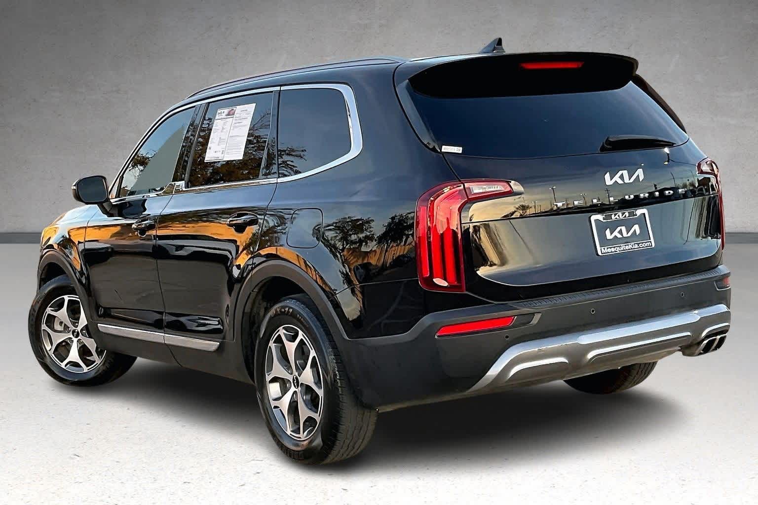 Thumbnail: 2022 Kia Telluride - 4