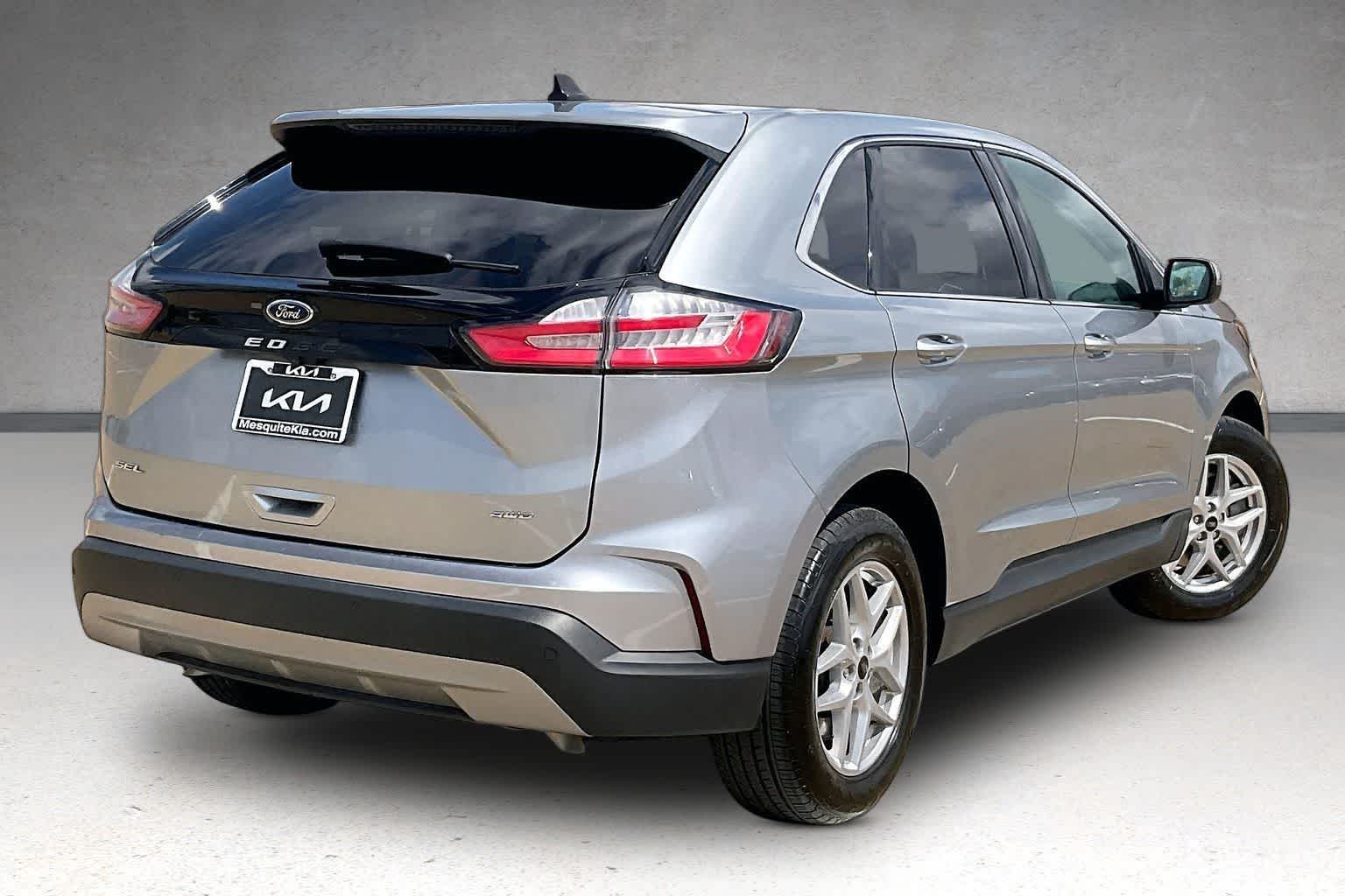 Thumbnail: 2024 Ford Edge - 22