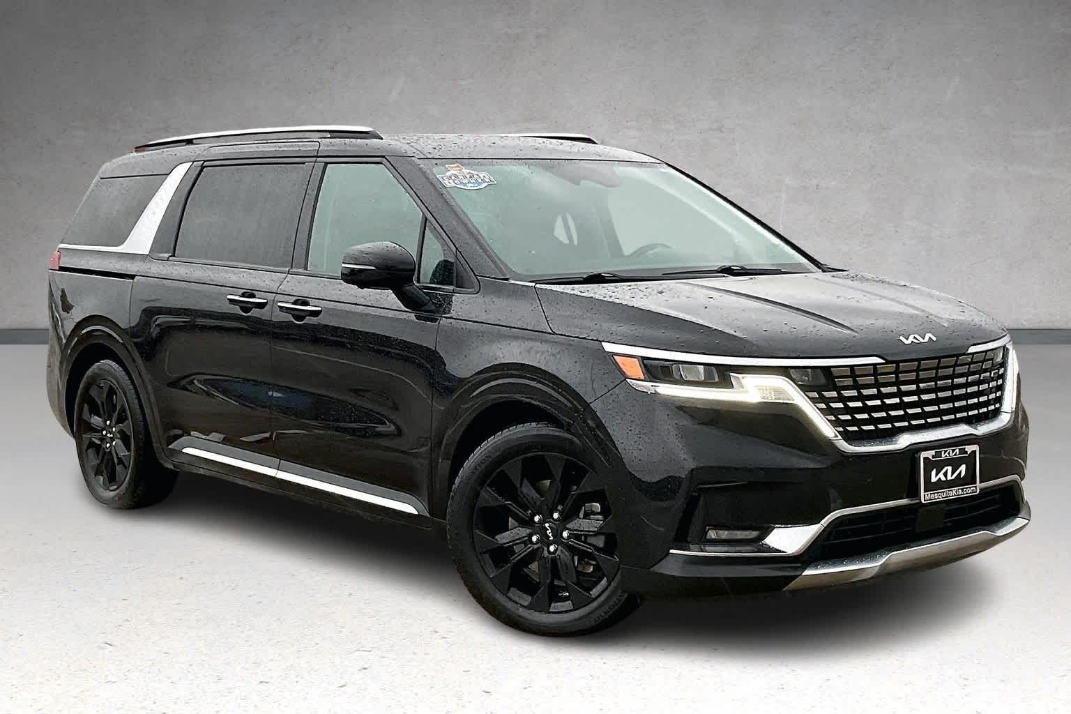 Thumbnail: 2022 Kia Carnival - 20