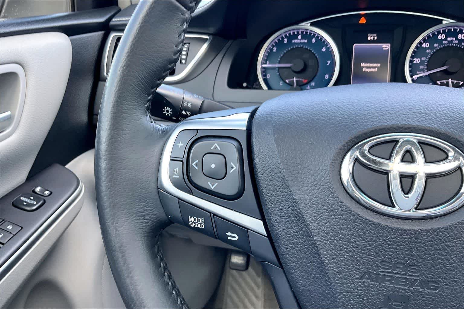 Thumbnail: 2017 Toyota Camry - 23