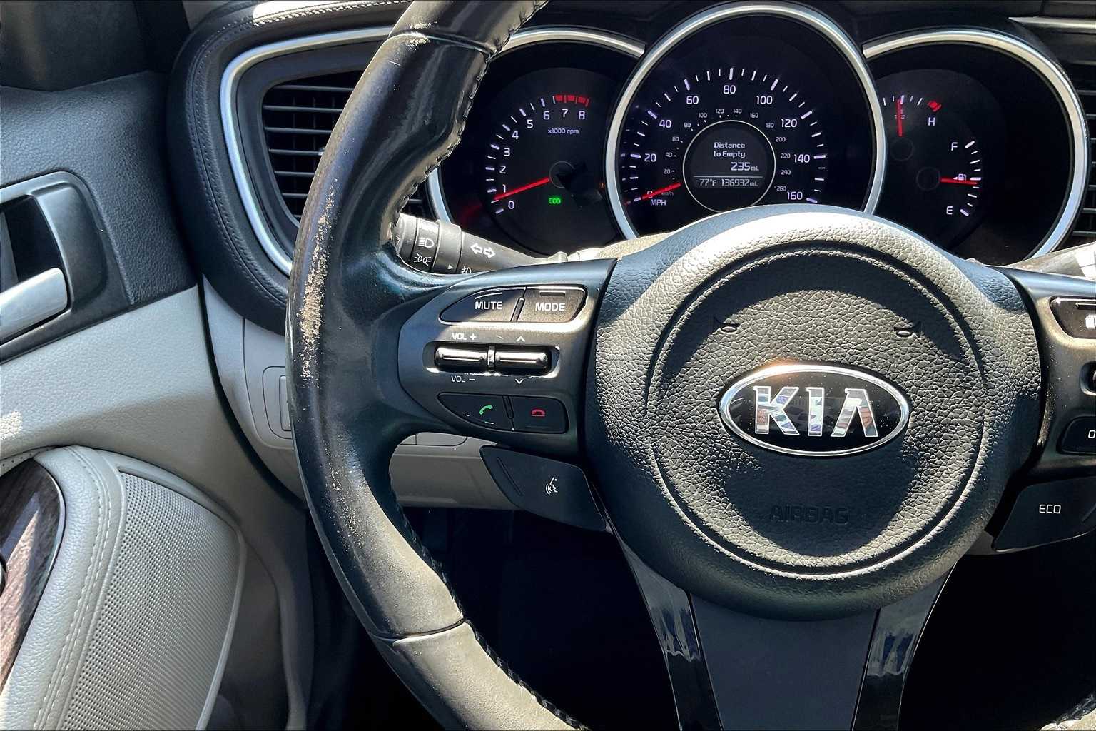 Thumbnail: 2015 Kia Optima - 24