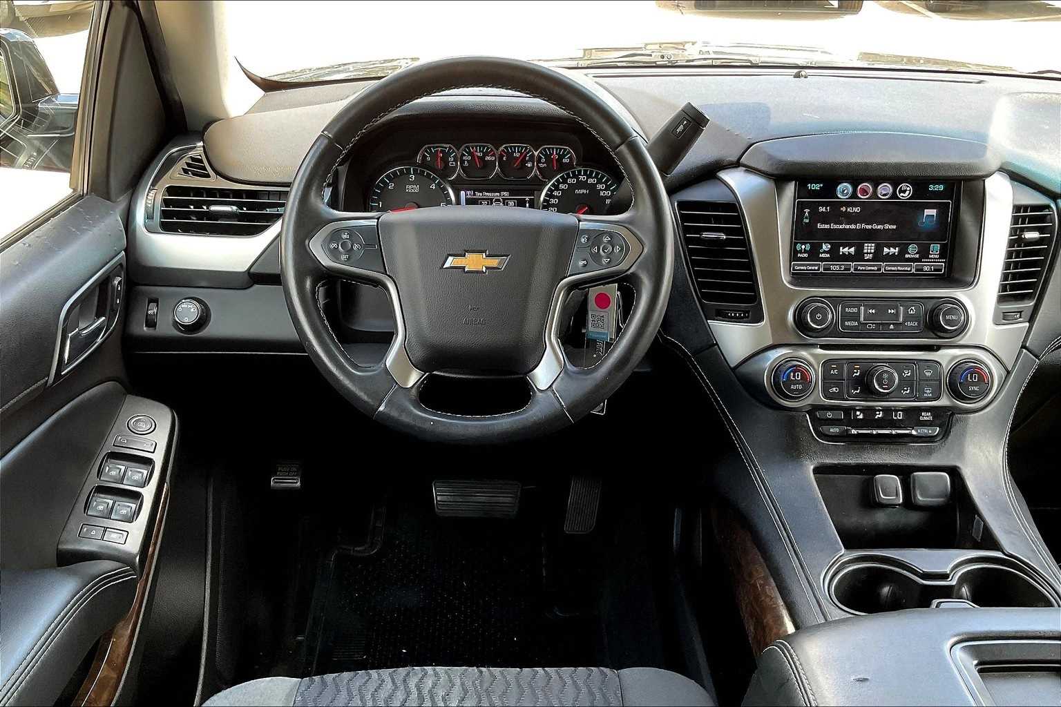 Thumbnail: 2016 Chevrolet Tahoe - 14