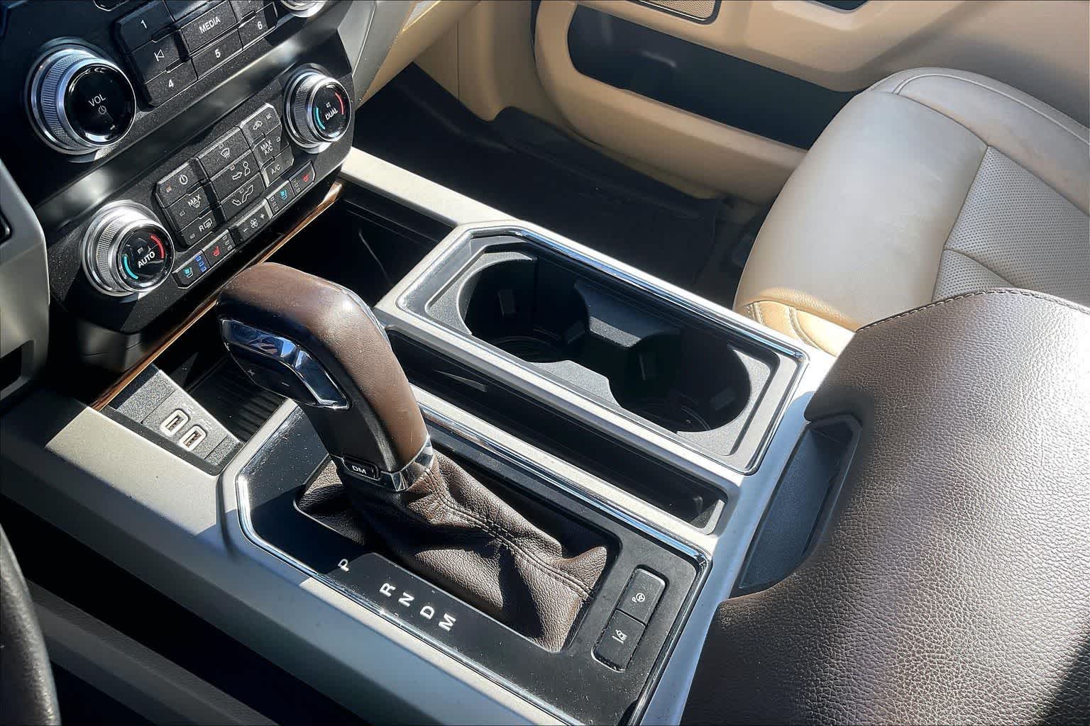 Thumbnail: 2019 Ford F-150 - 16