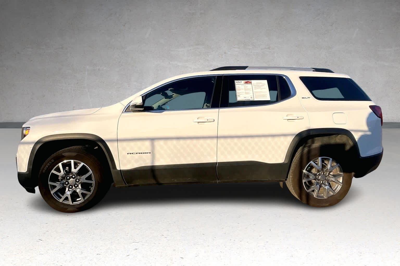 Thumbnail: 2023 GMC Acadia - 3