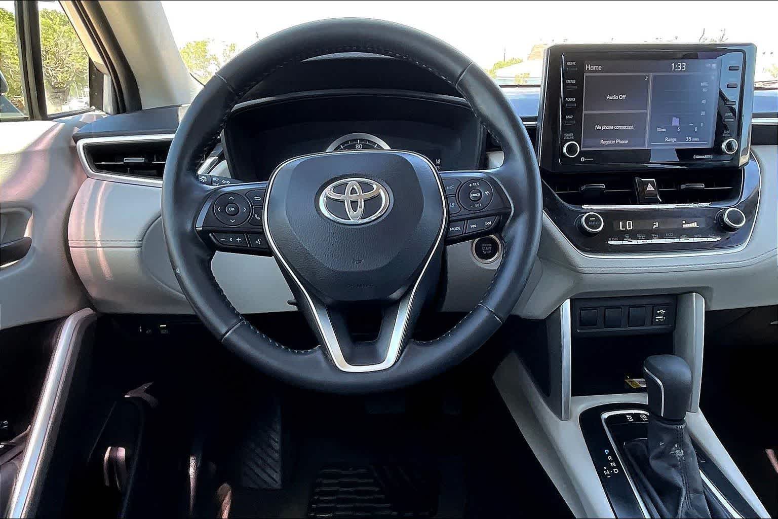 Thumbnail: 2022 Toyota Corolla Cross - 13