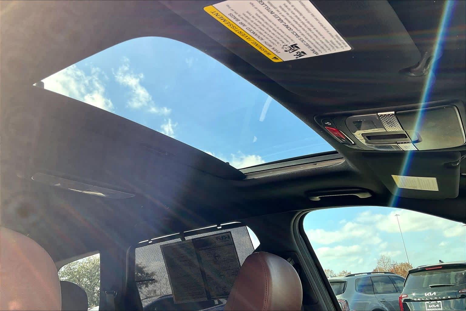 Thumbnail: 2024 Kia Telluride - 29