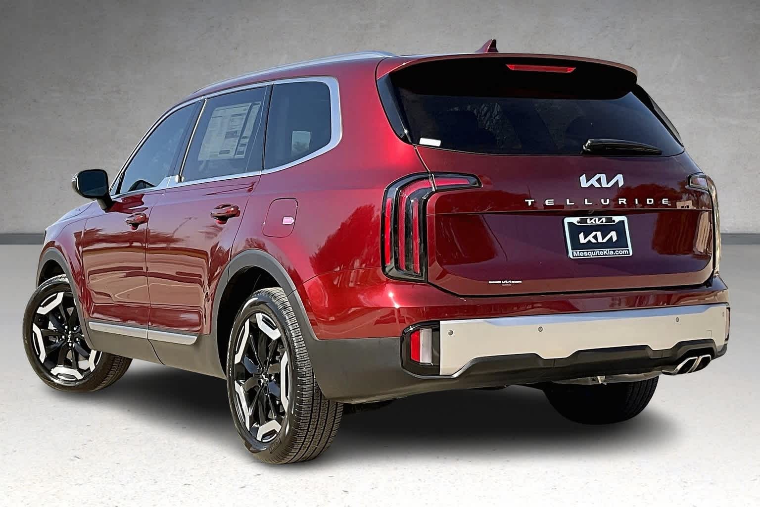 Thumbnail: 2024 Kia Telluride - 4