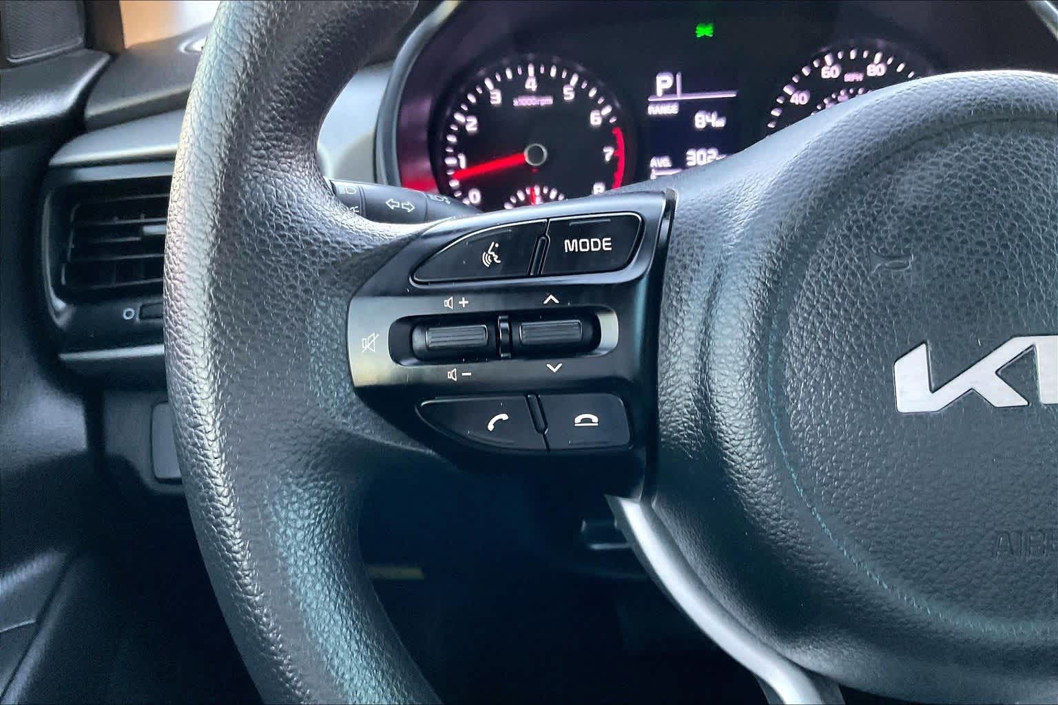 Thumbnail: 2022 Kia Rio - 23