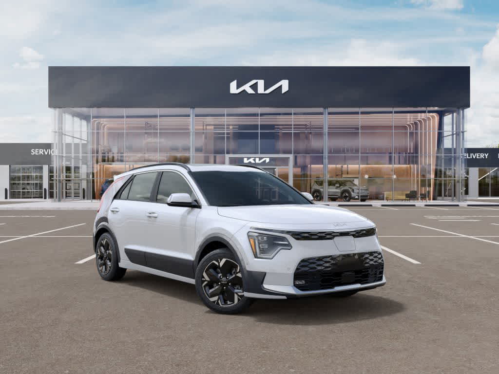 Thumbnail: 2025 Kia Niro - 8