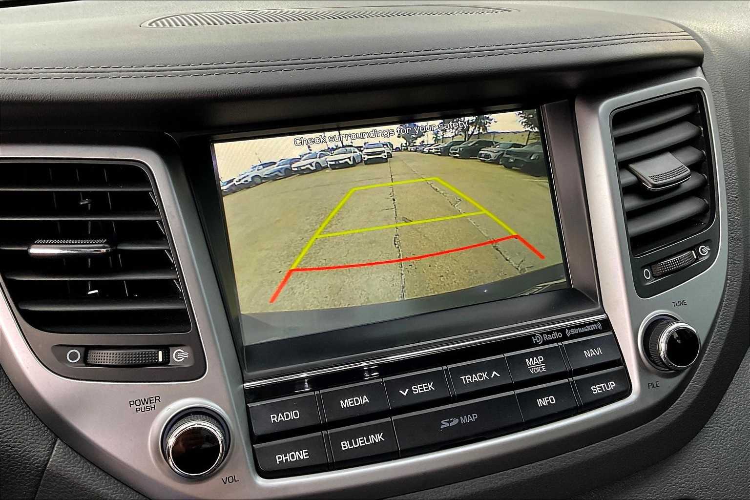 Thumbnail: 2016 Hyundai Tucson - 26