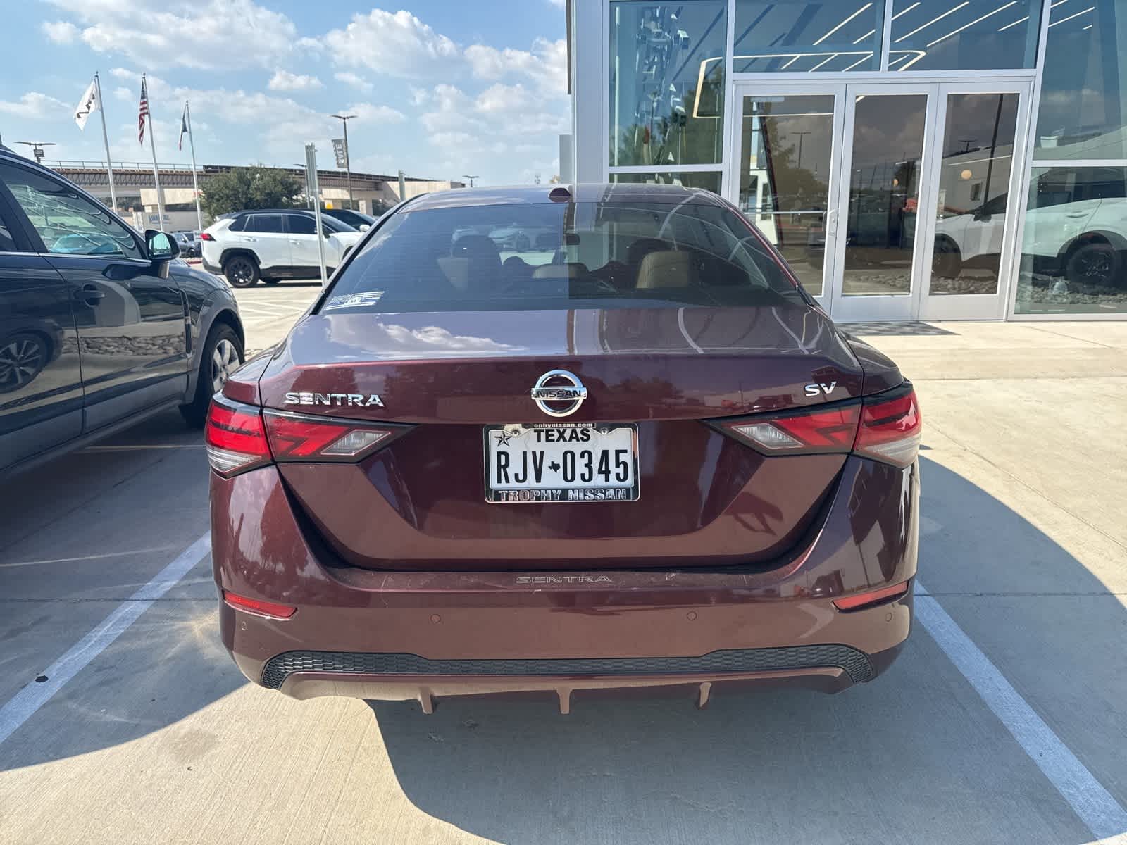 Thumbnail: 2022 Nissan Sentra - 5
