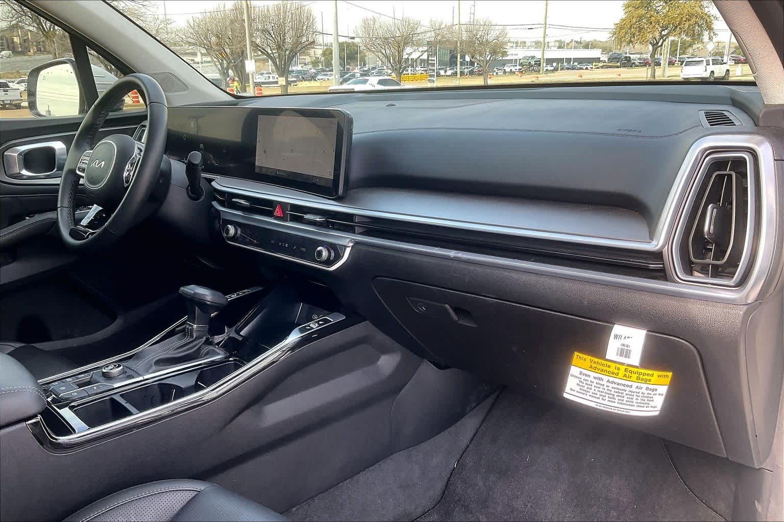 Thumbnail: 2024 Kia Sorento - 21