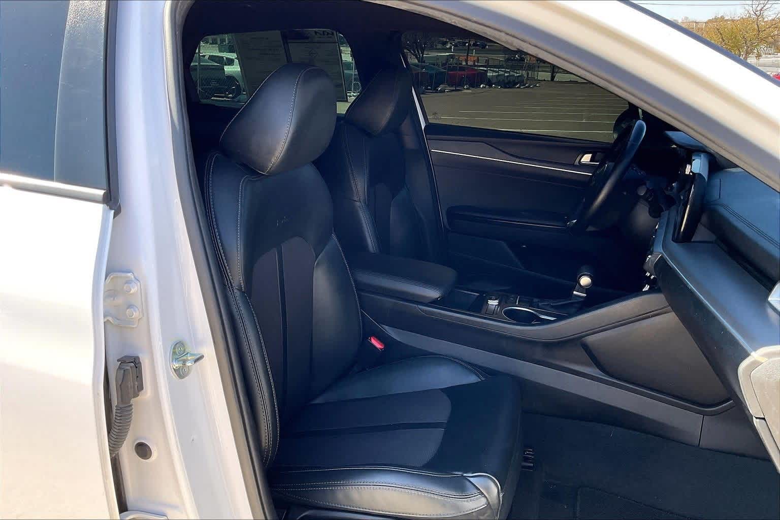 Thumbnail: 2023 Kia K5 - 12