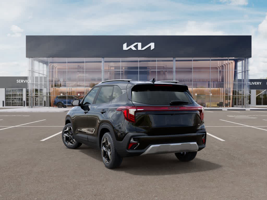 2025 Kia Seltos S photo 4