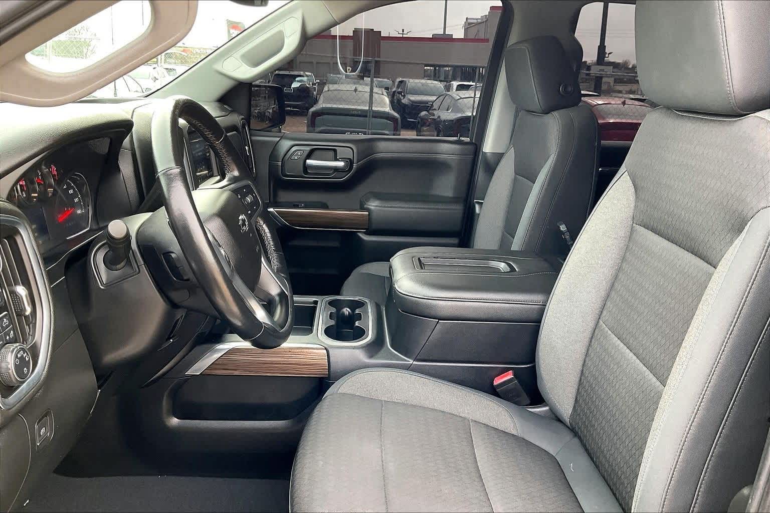 Thumbnail: 2019 Chevrolet Silverado 1500 - 11