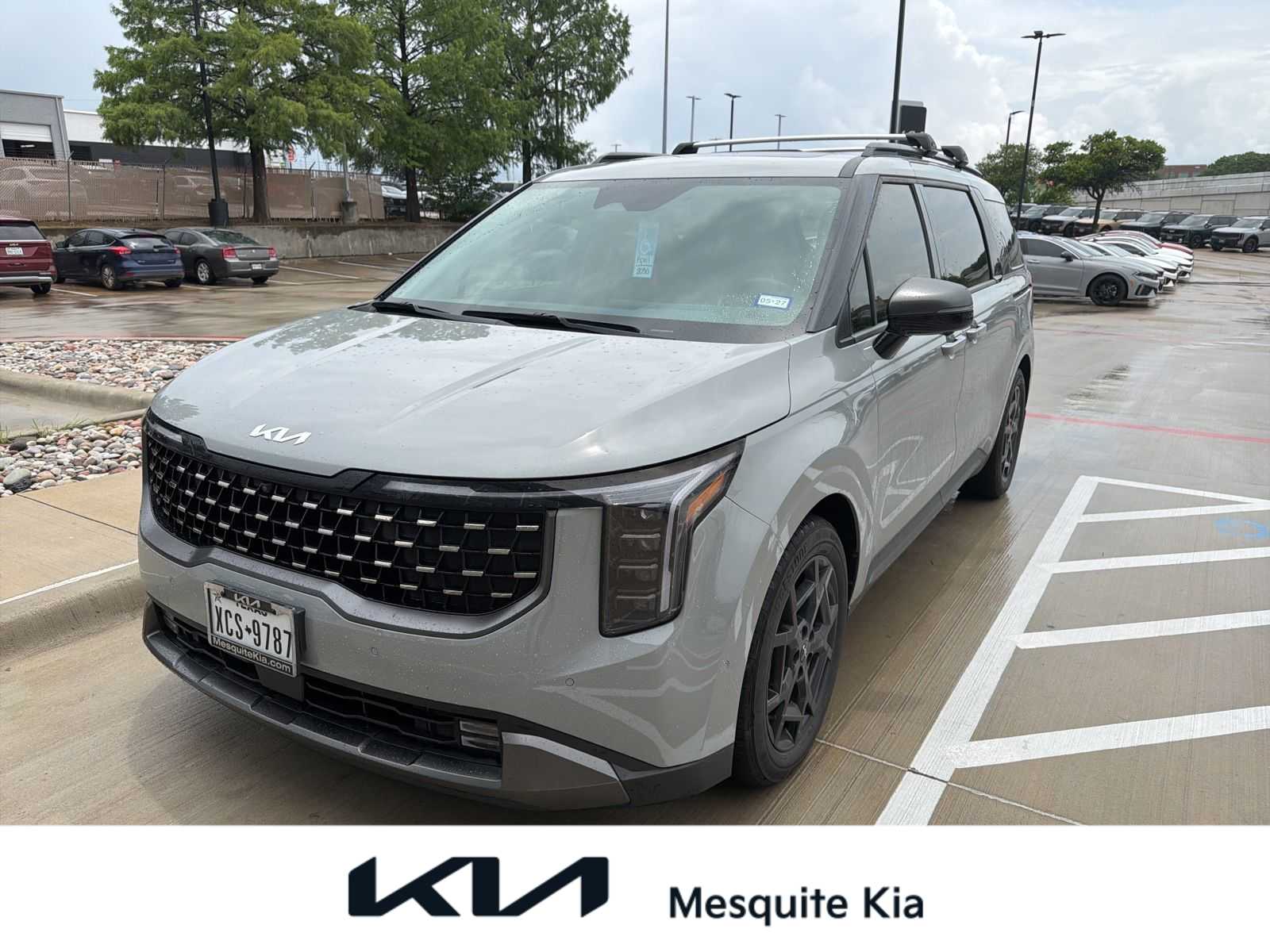 2025 Kia Sedona SX Prestige's photo
