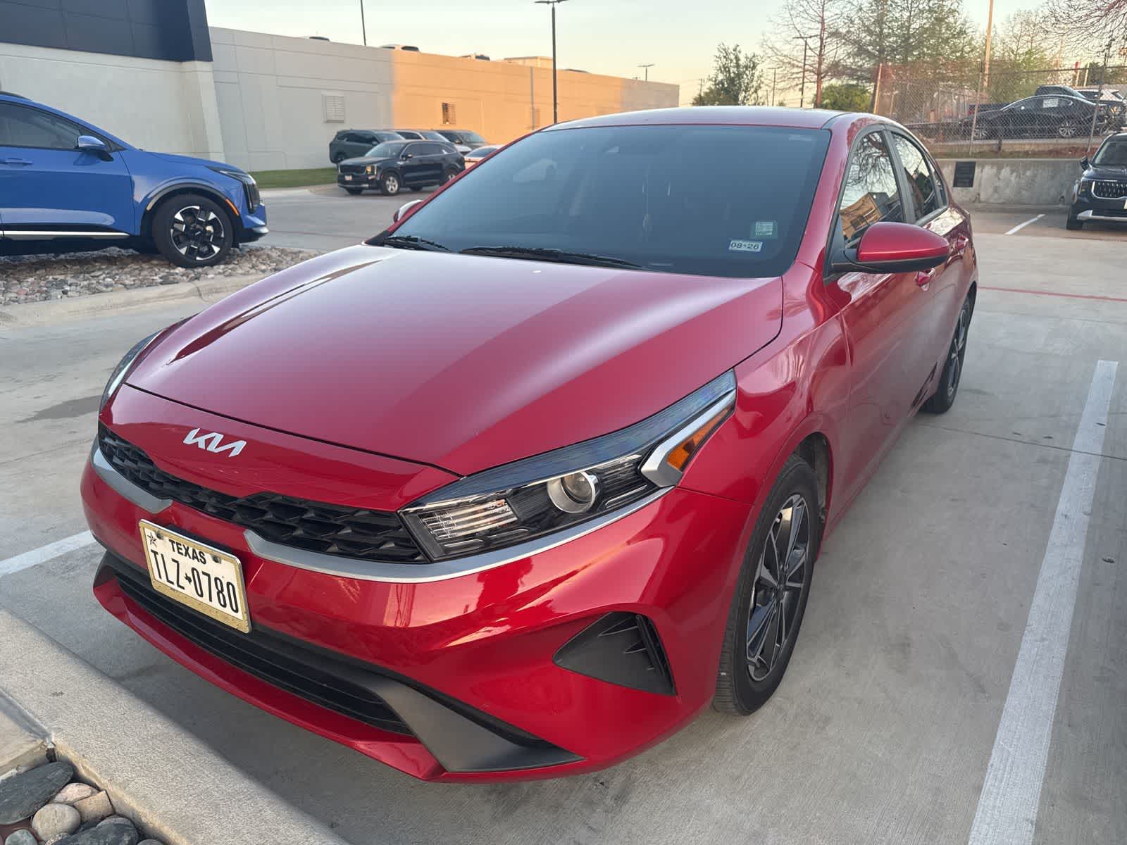 Thumbnail: 2023 Kia Forte - 4