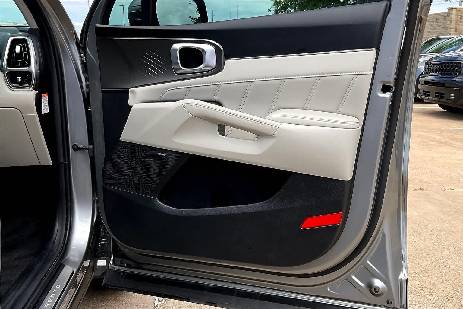 2023 Kia Sorento SX 28