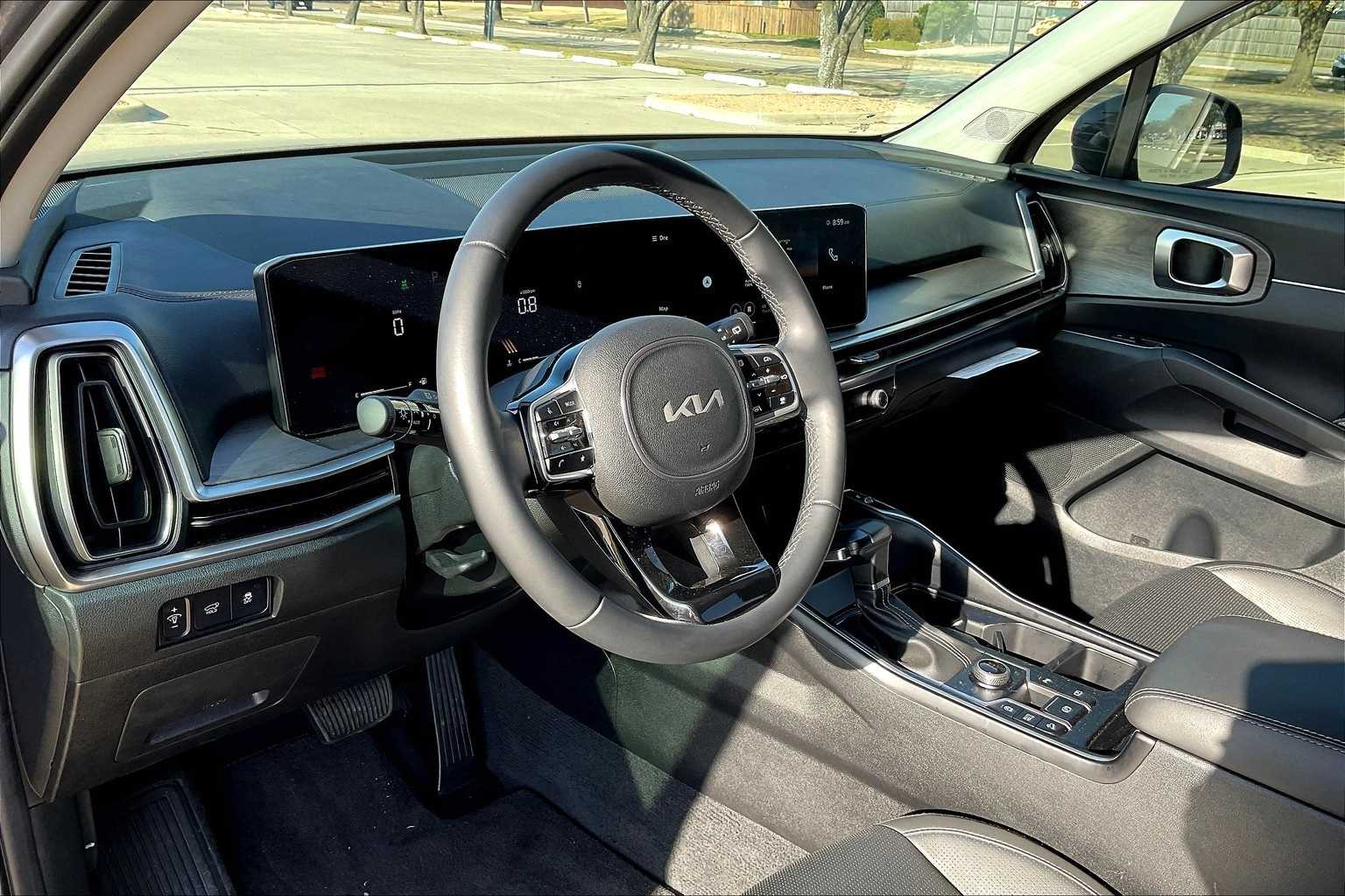 Thumbnail: 2024 Kia Sorento - 2