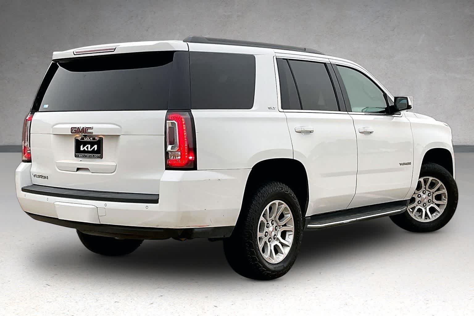 Thumbnail: 2017 GMC Yukon - 20