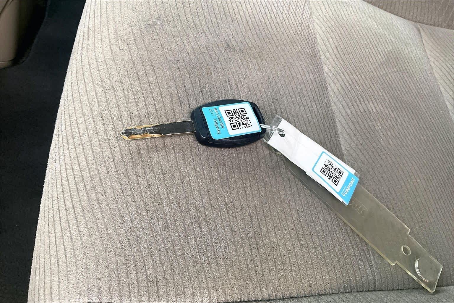 Thumbnail: 2011 Honda Odyssey - 18