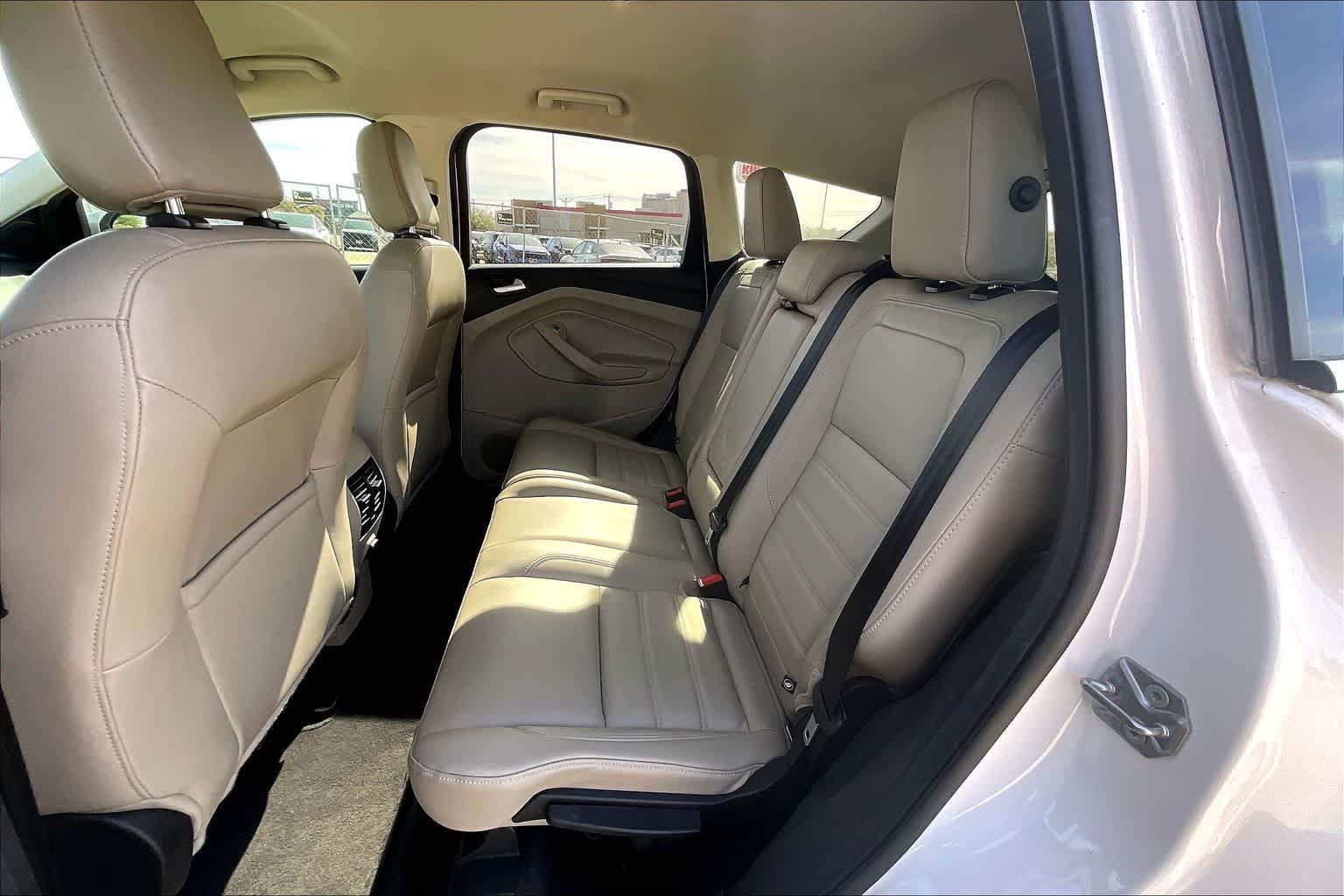 Thumbnail: 2019 Ford Escape - 29