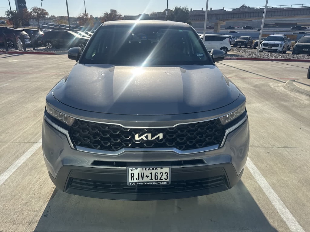 Used 2022 Kia Sorento LX SUV