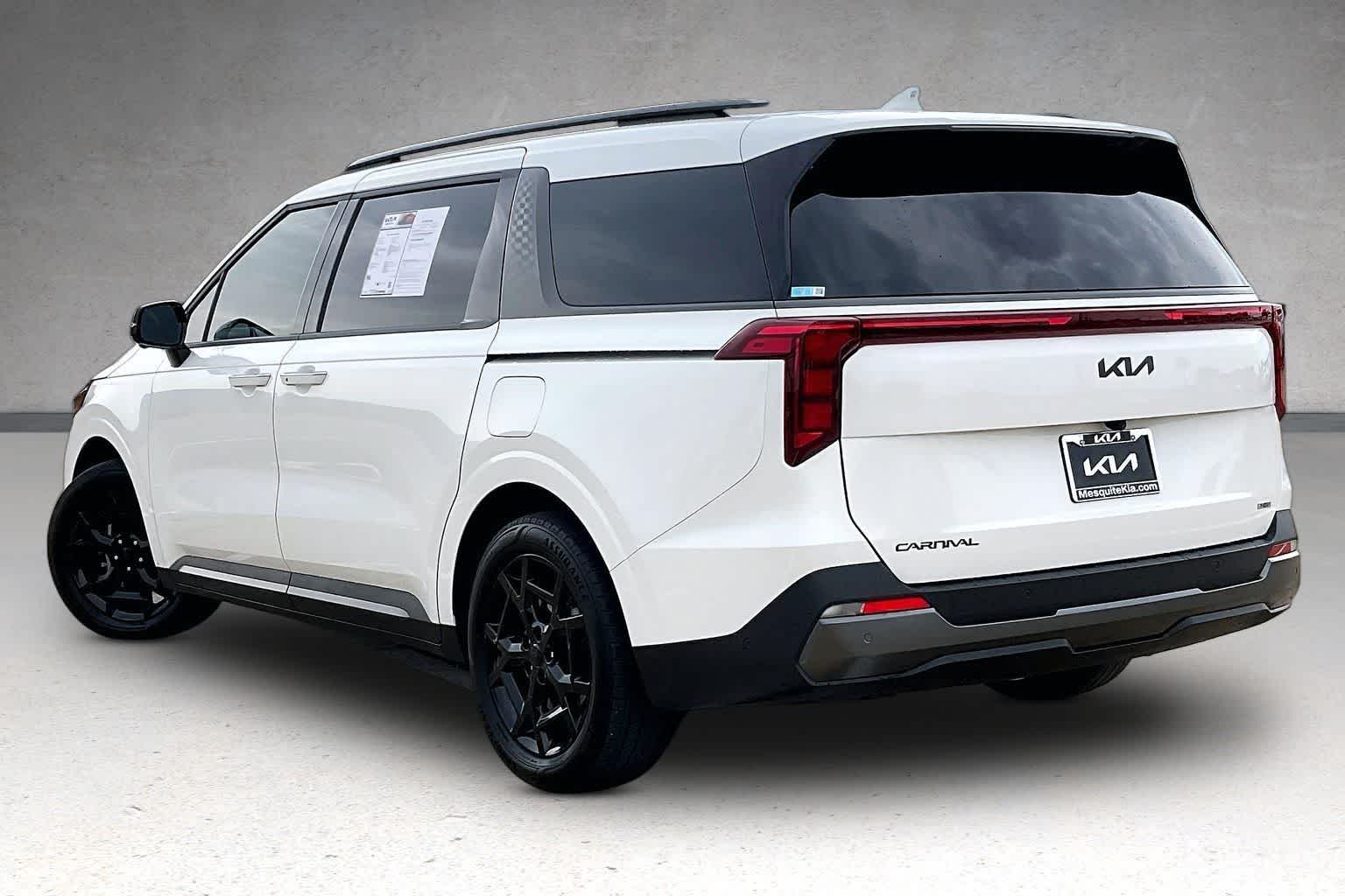 Thumbnail: 2025 Kia Carnival - 4