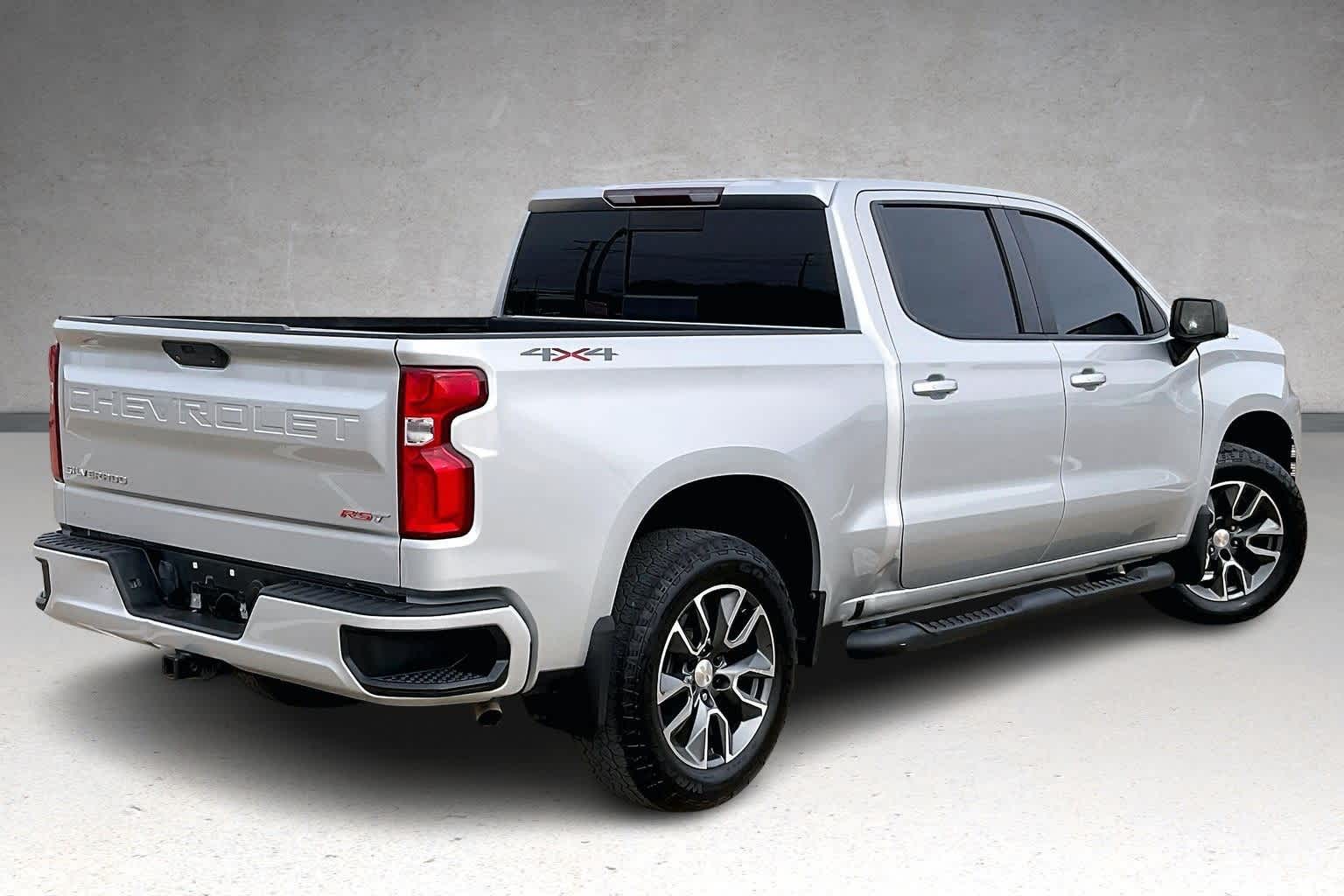 Thumbnail: 2019 Chevrolet Silverado 1500 - 22