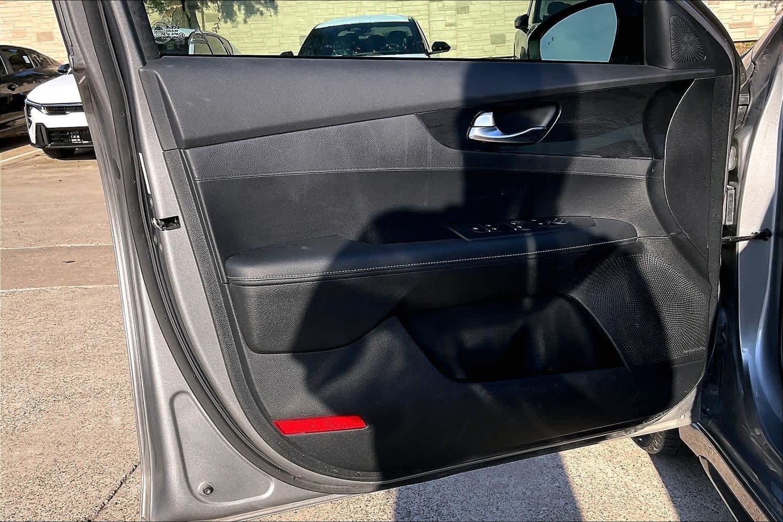 Thumbnail: 2024 Kia Forte - 27