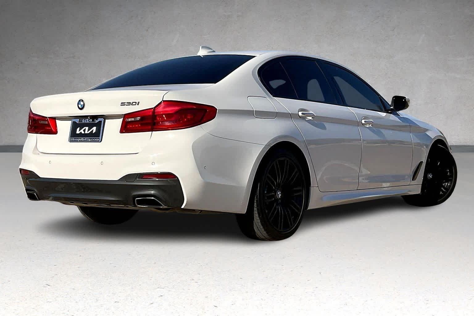 Thumbnail: 2018 BMW 5 Series - 22