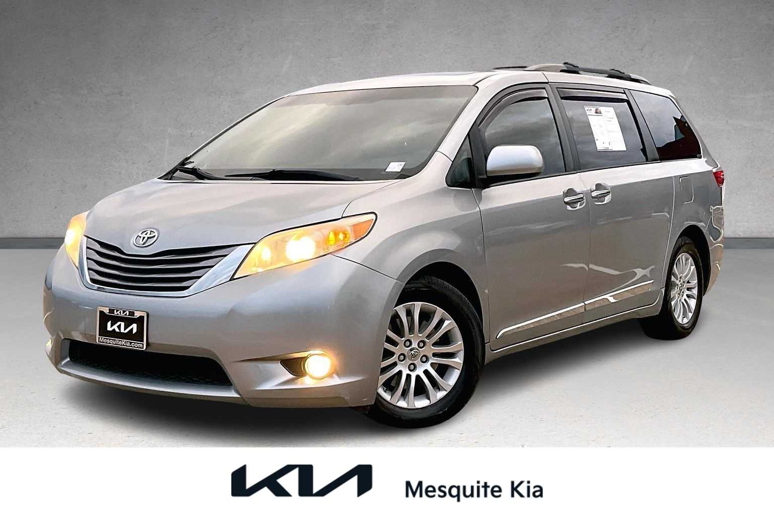 2015 Toyota Sienna XLE Premium -
                  Mesquite, TX