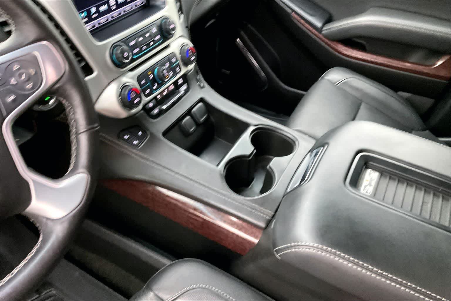 Thumbnail: 2017 GMC Yukon - 14