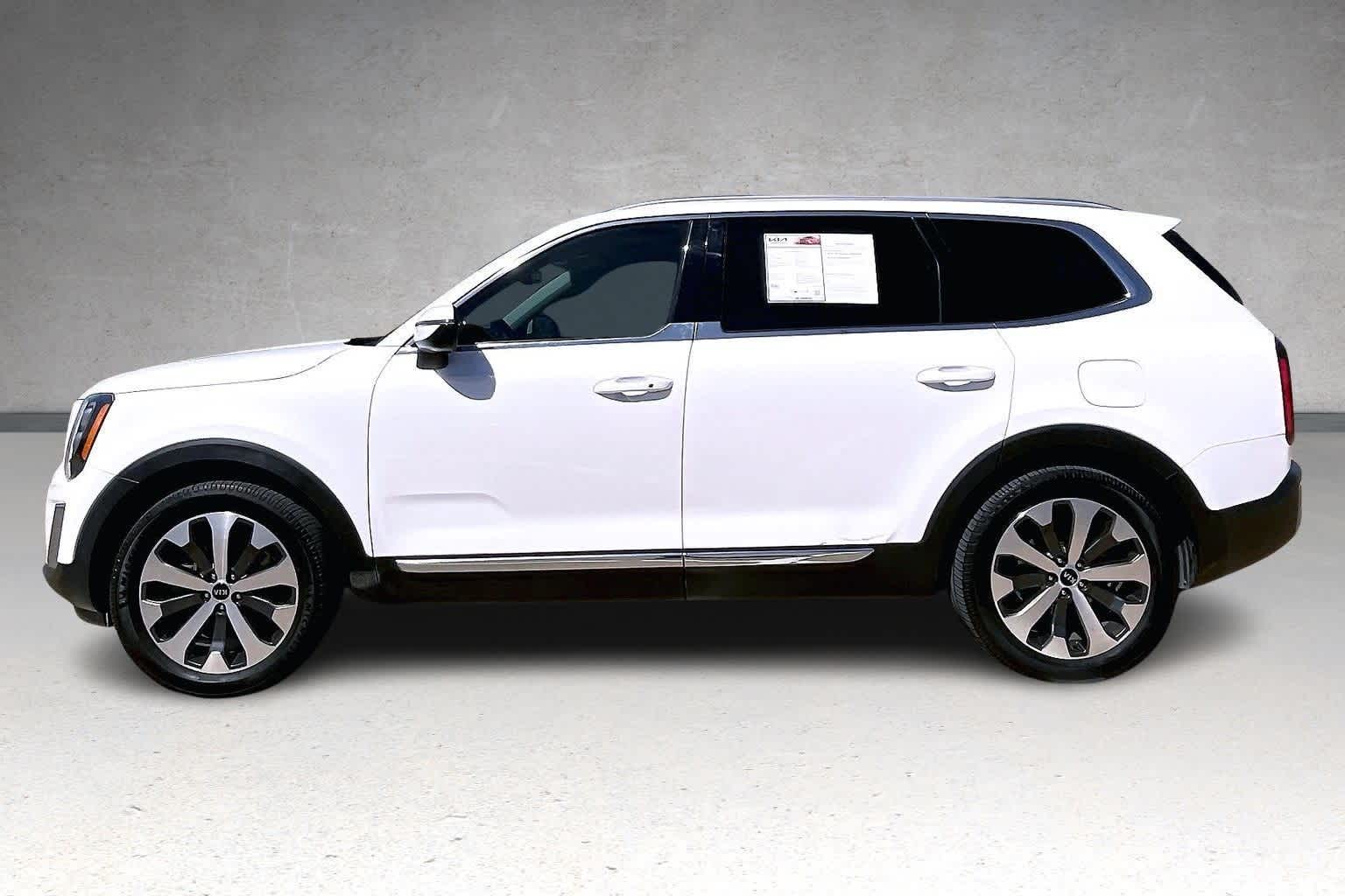 Thumbnail: 2021 Kia Telluride - 3