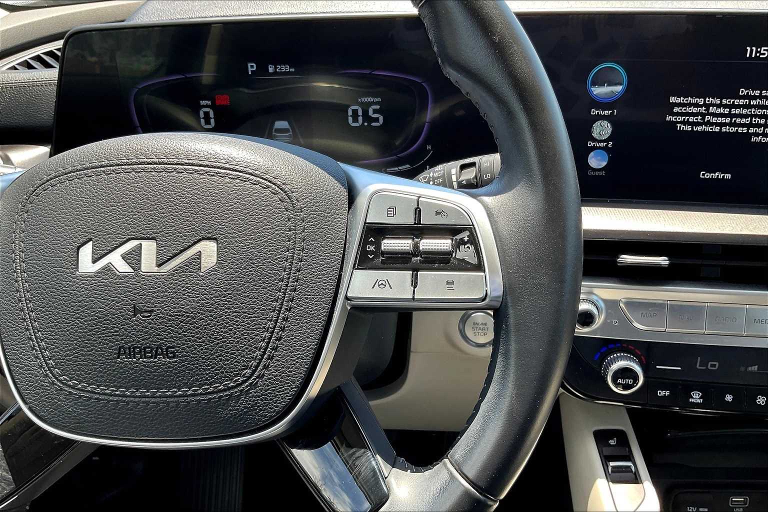 Thumbnail: 2024 Kia Telluride - 24