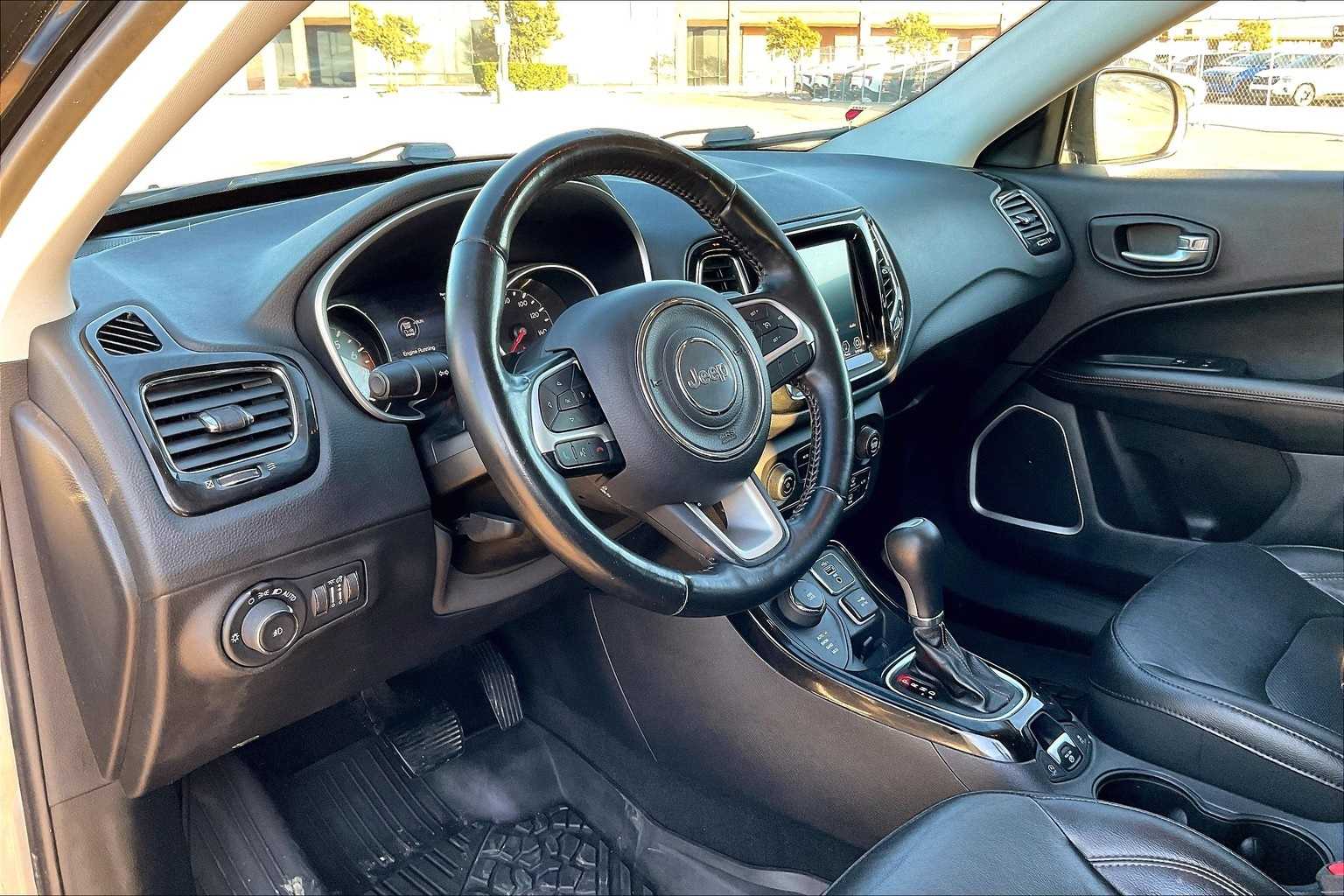 Thumbnail: 2019 Jeep Compass - 2