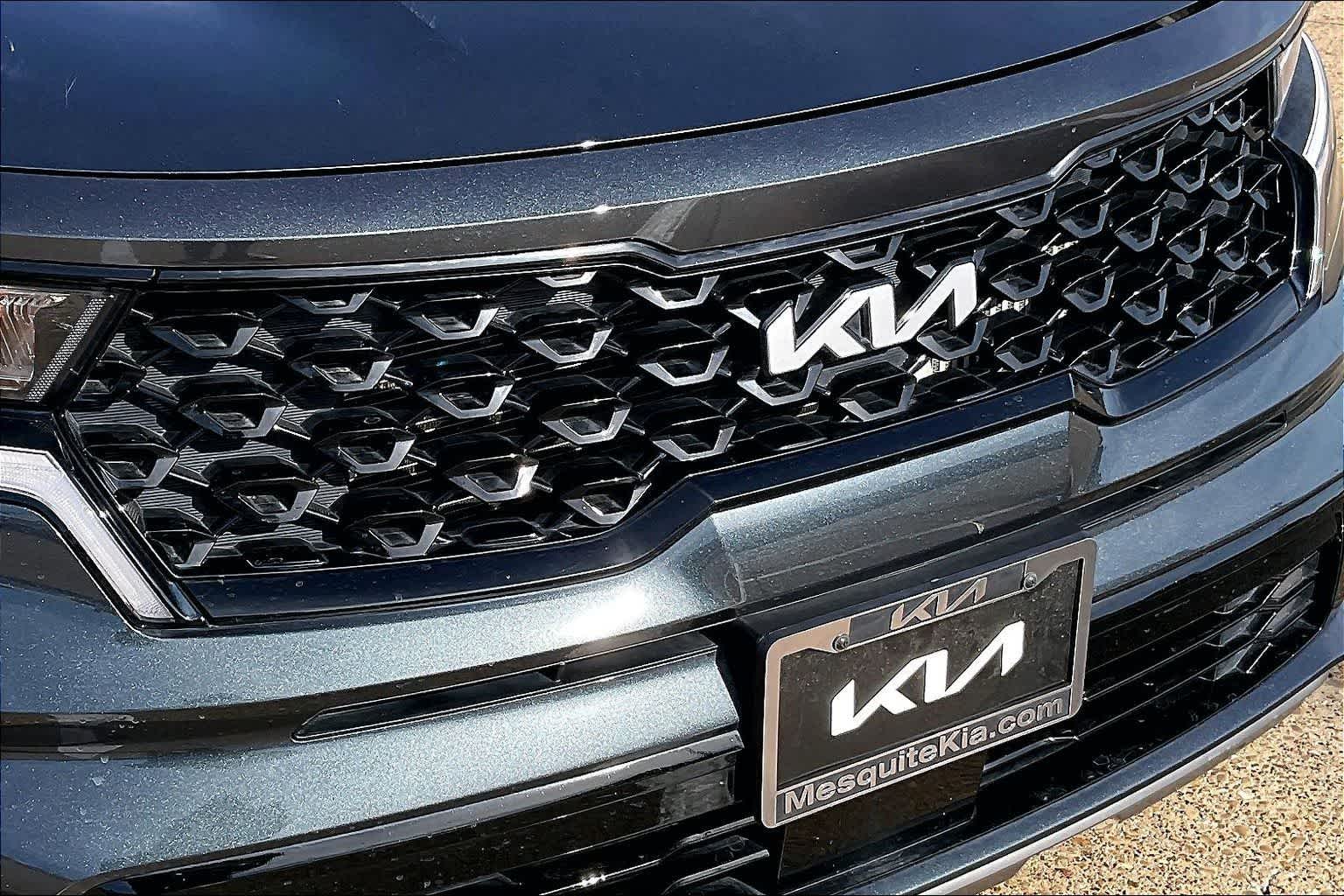 Thumbnail: 2023 Kia Sorento - 33