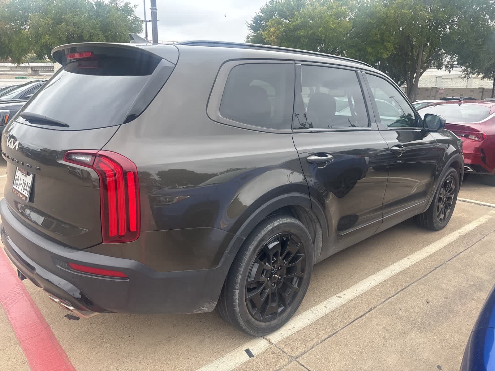 Thumbnail: 2022 Kia Telluride - 2