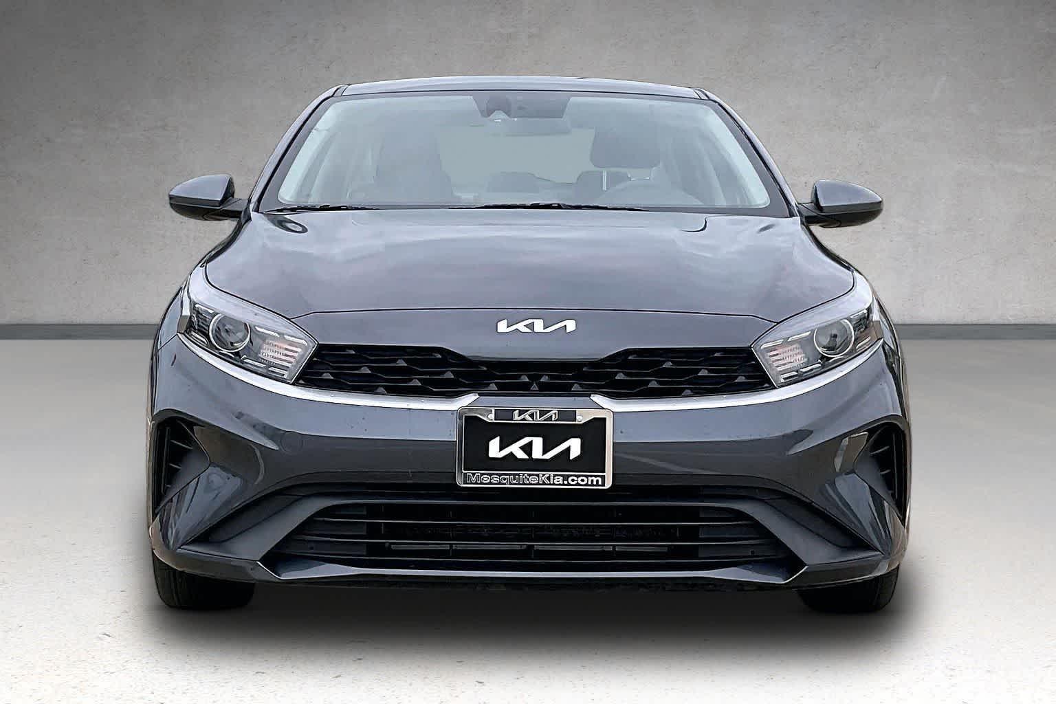 Thumbnail: 2024 Kia Forte - 6
