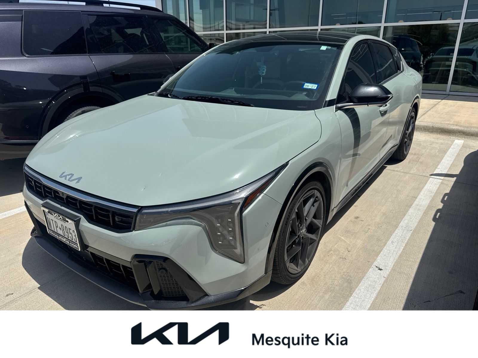 Thumbnail: 2025 Kia K4 - 1