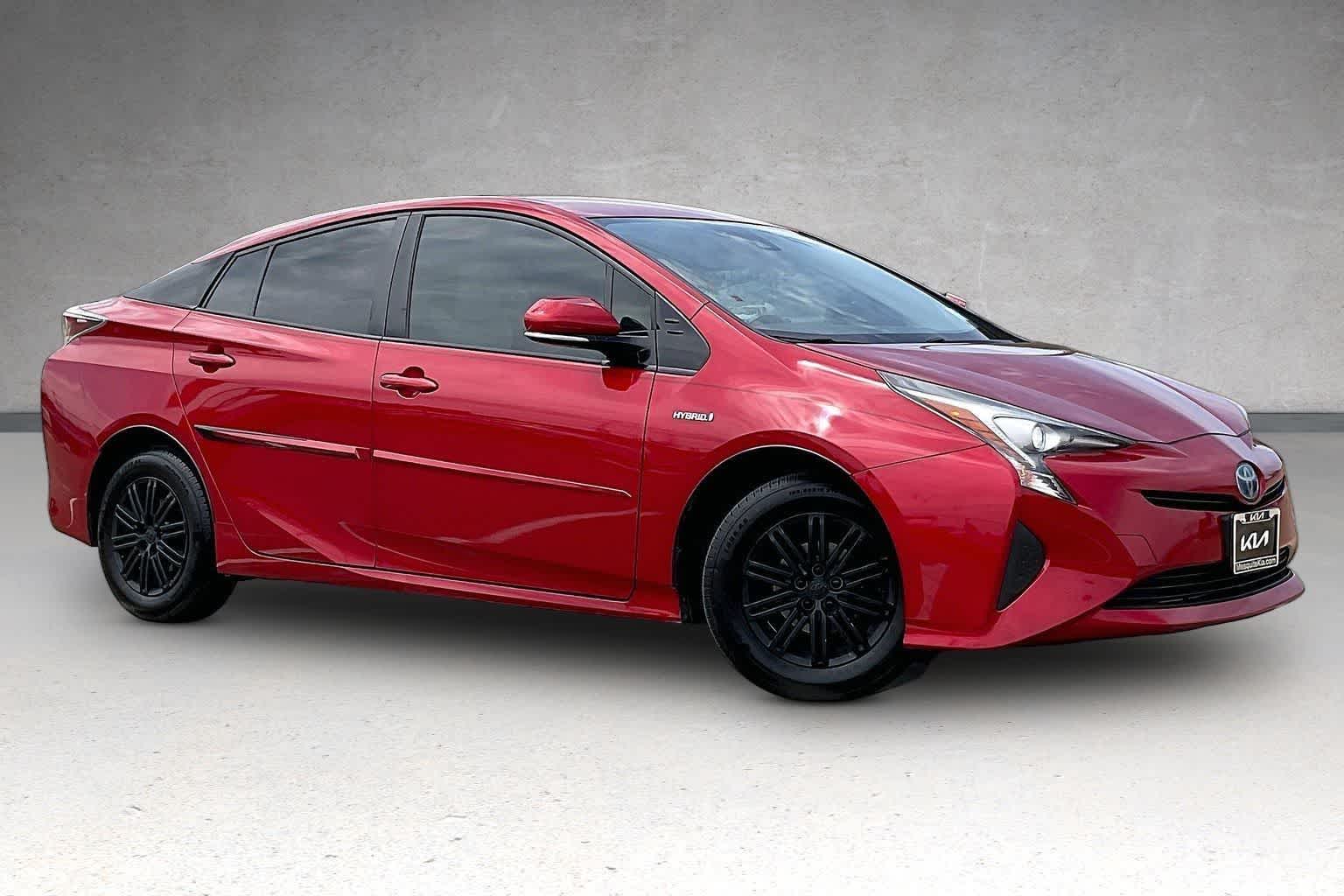 Thumbnail: 2017 Toyota Prius - 21