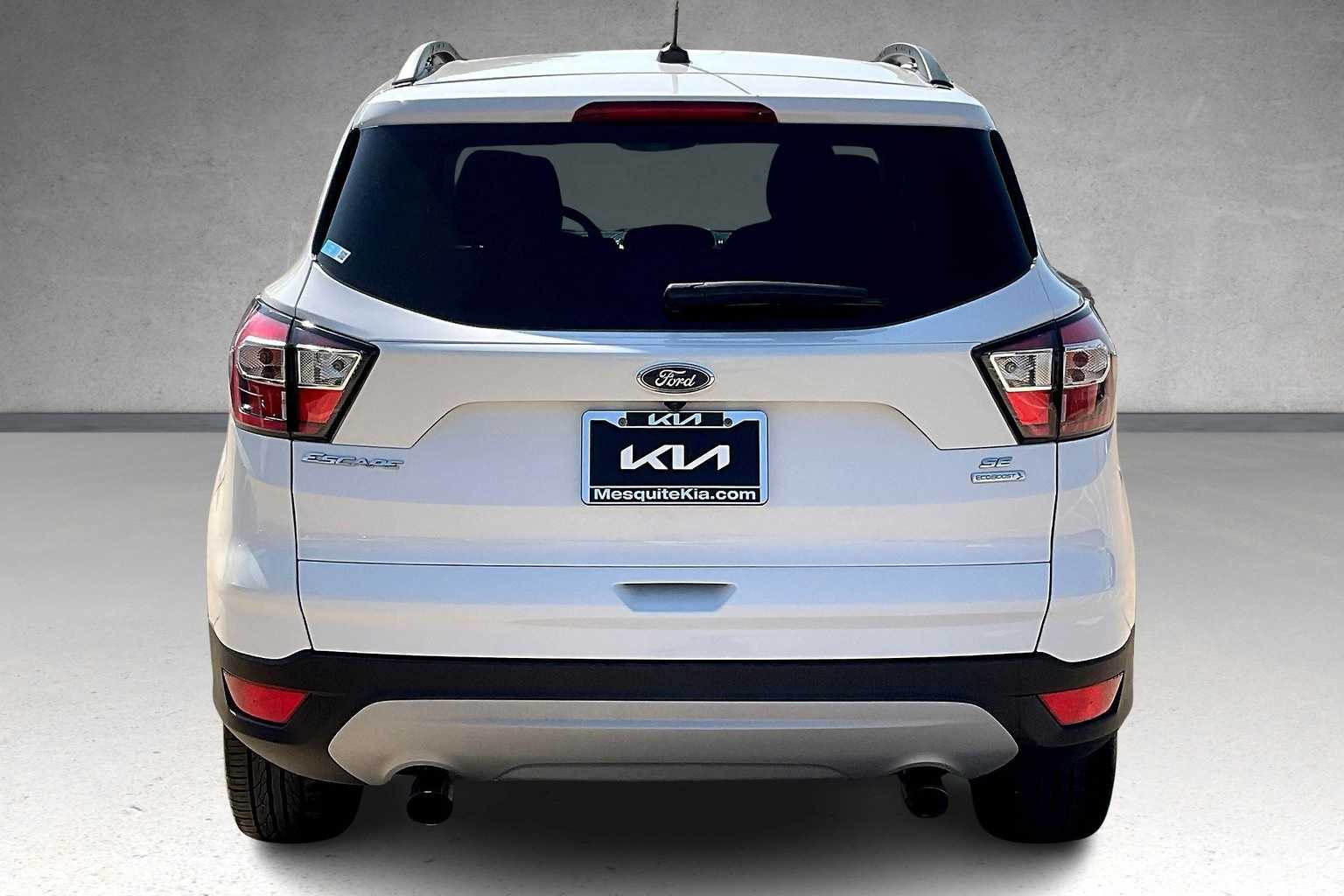 Thumbnail: 2018 Ford Escape - 5