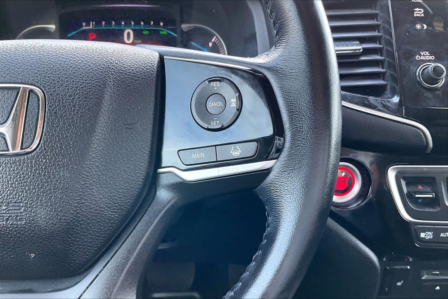 Thumbnail: 2020 Honda Pilot - 24